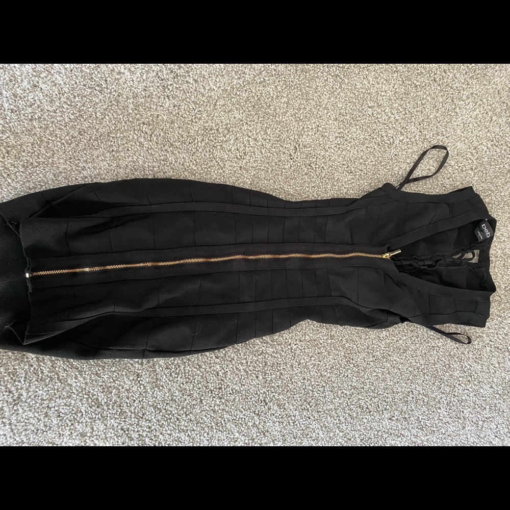 Bebe dress